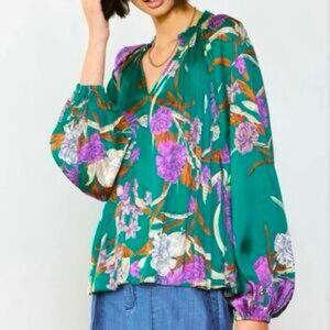 Current Air Los Angeles Green Floral Blouse Sz S Boho Tucked Pleated Peasant Top